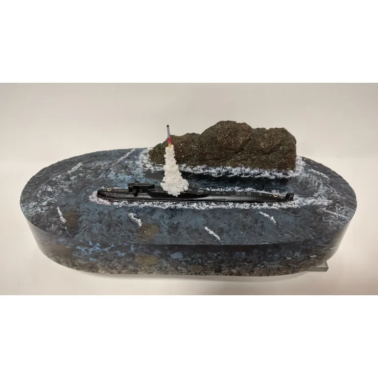 Модель подводной лодки 667Б "Мурена"