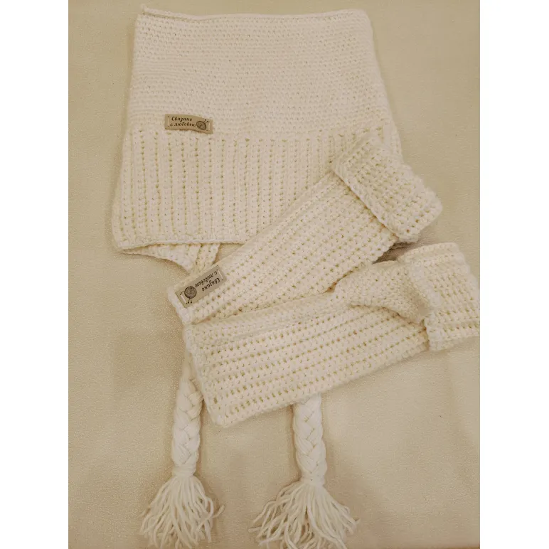 ШАПКА С УШКАМИ И МИНЕТКИ Шапка с ушками и минетки