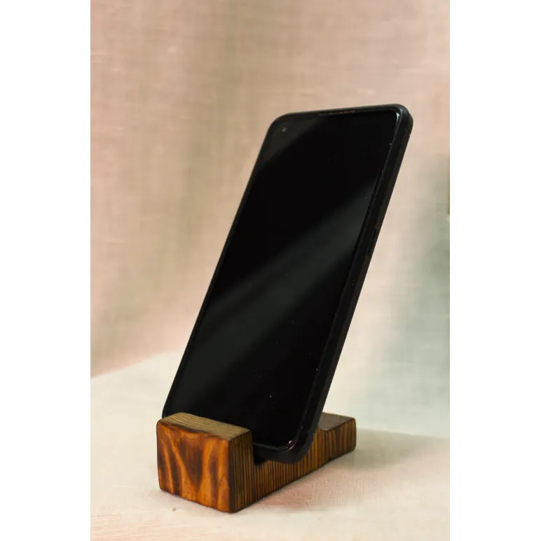 Подставка для телефона из дерева