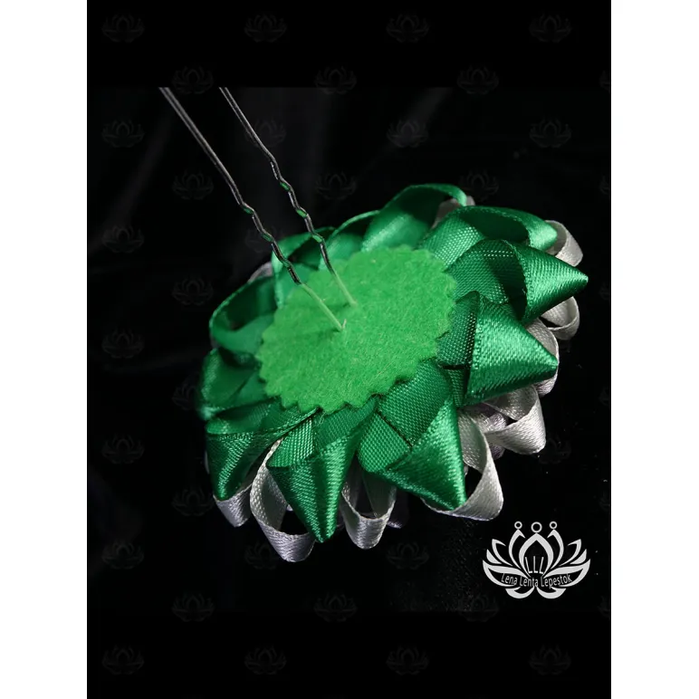 Шпилька для волос ручной работы "Астра" сиреневый. Единственный экземпляр. Цветы Канзаши на волосы Ваши.