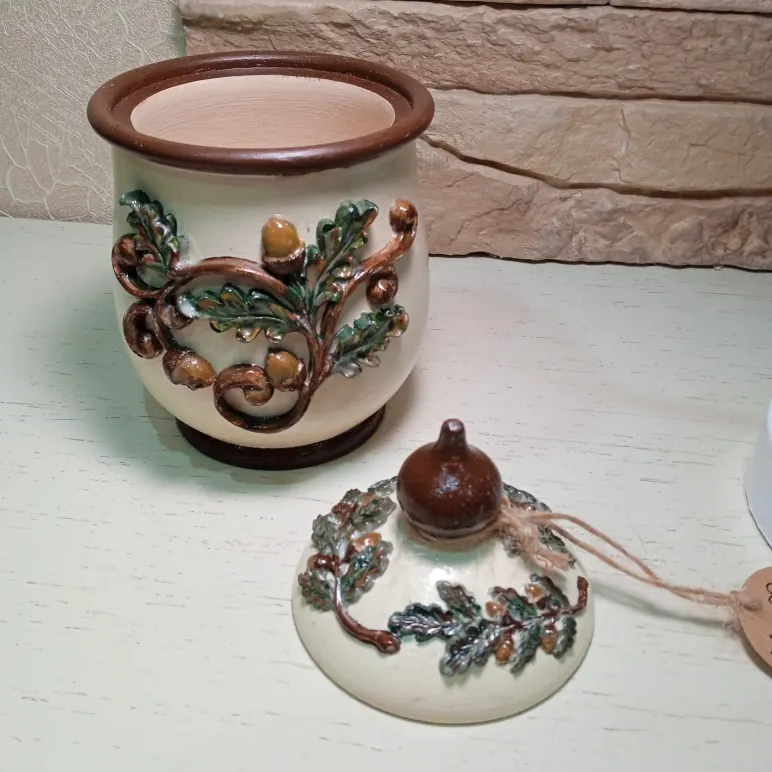 Декоративная баночка для специй