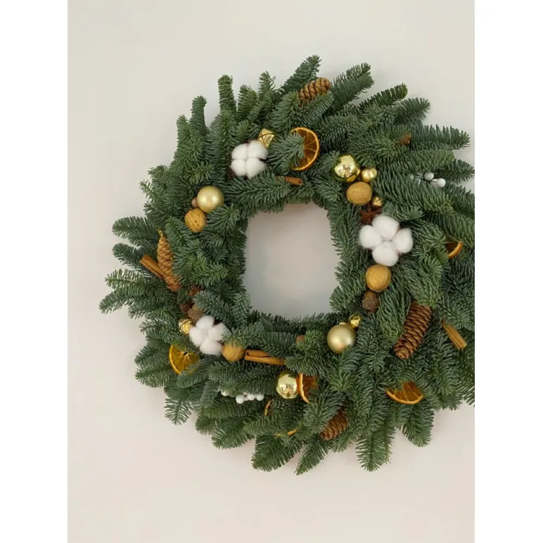 Украшения и олени из нобилиса Венки, гирлянды, композиции — ручная работа