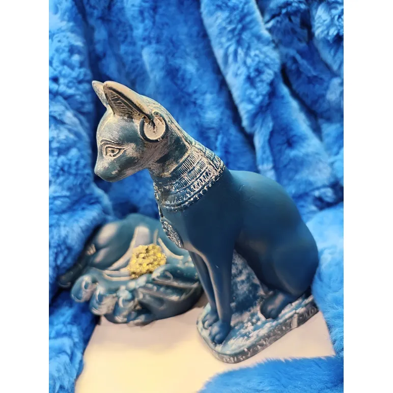 Хранительница очага Богиня " Бастет" и руки " Хранители равновесия "