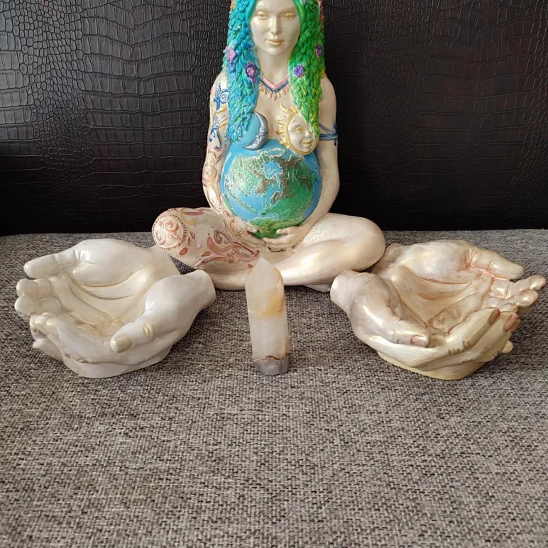 Богиня " Гайя (или Гея)" великая мать всего живого