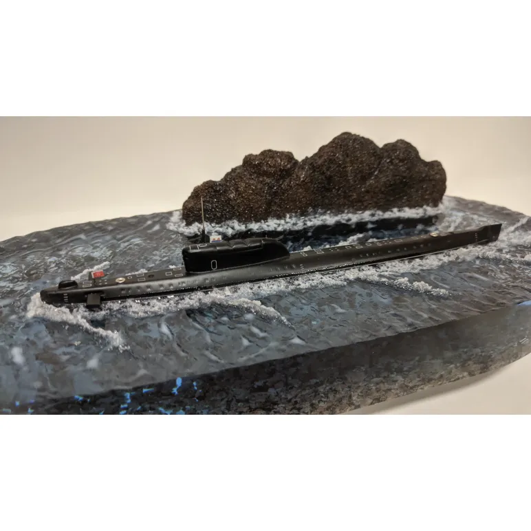 Модель подводной лодки  658 "HOTEL"