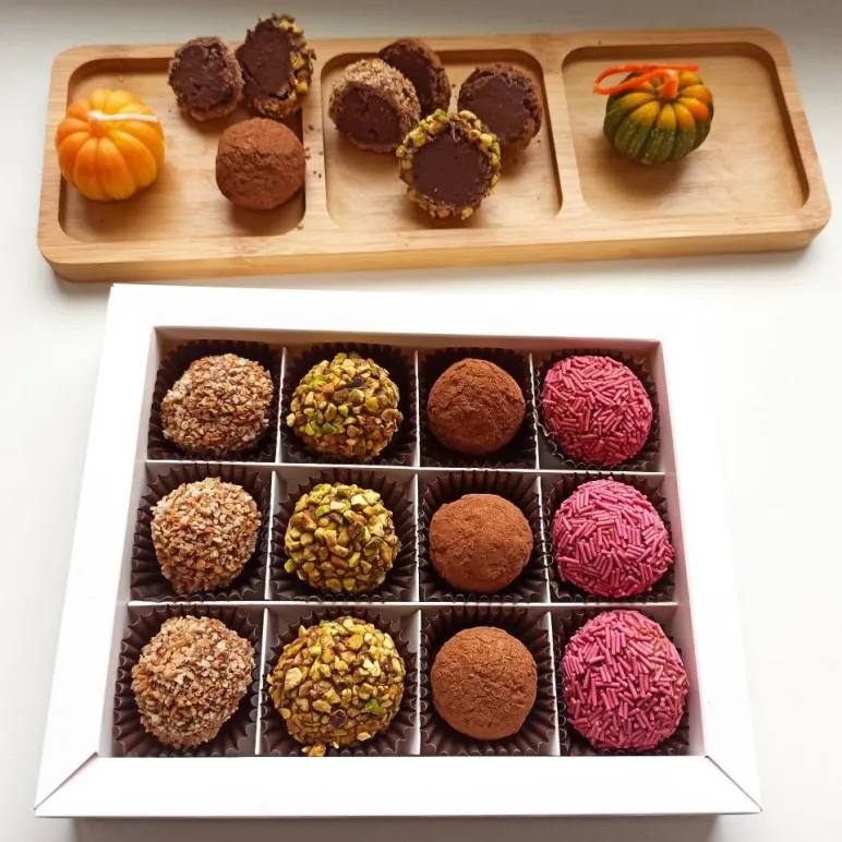 Набор шоколадных конфет ручной работы трюфели “Трюфельное ассорти”