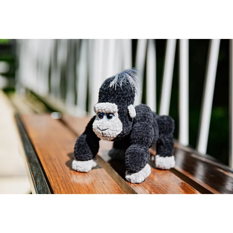 Мягкая игрушка Горилла Спайк