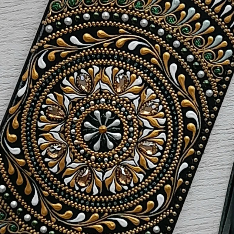 Чехол для очков из натуральной кожи с кистью "Гармония в золоте"