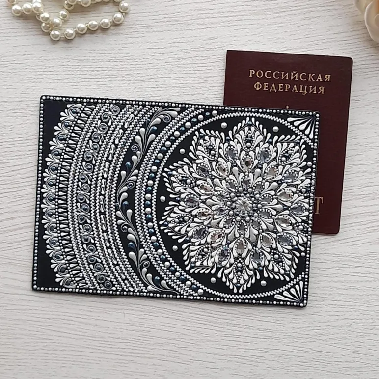 Обложка для паспорта из натуральной кожи "Зимние сумерки"