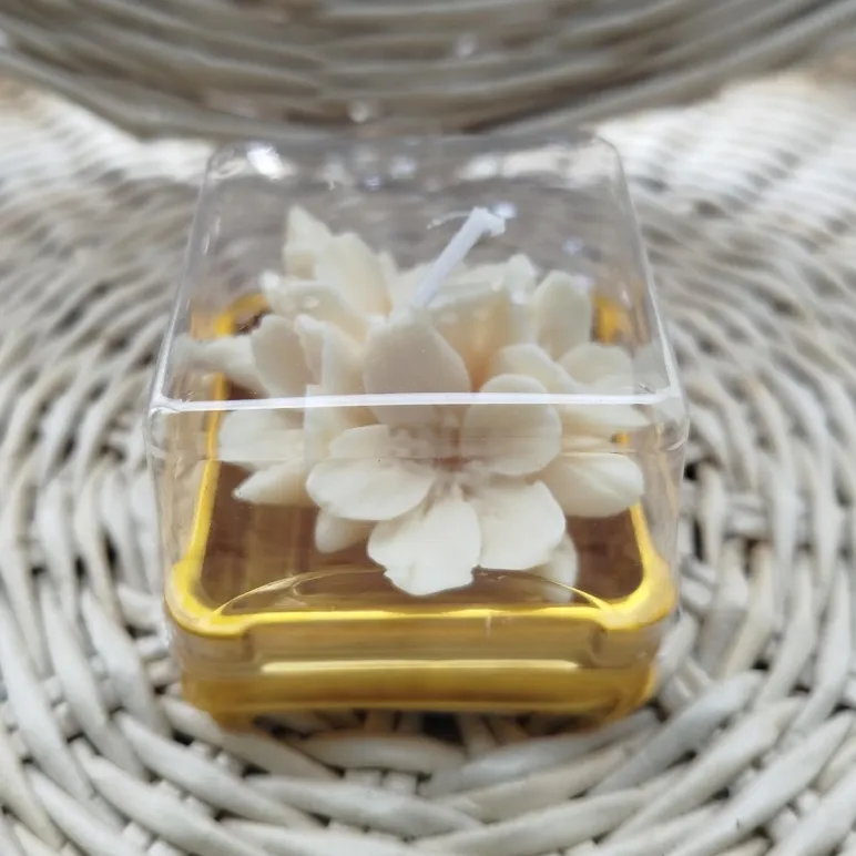 Свечи восковые праздничные набор