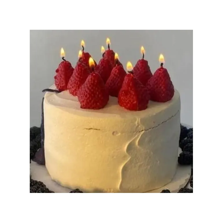 Свечи восковые подарочные Клубника Пион