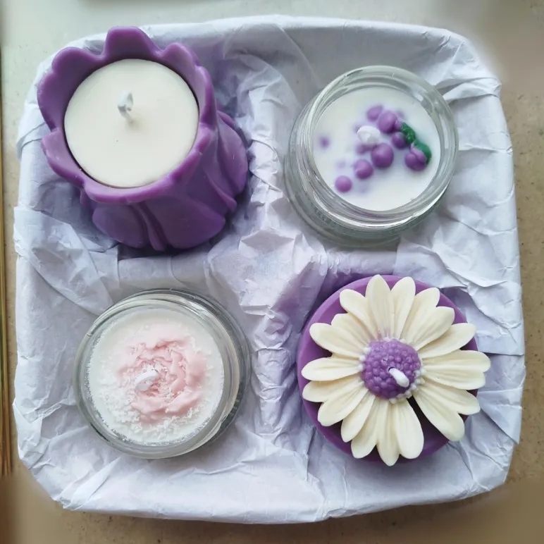 Свечи восковые и соевые набор