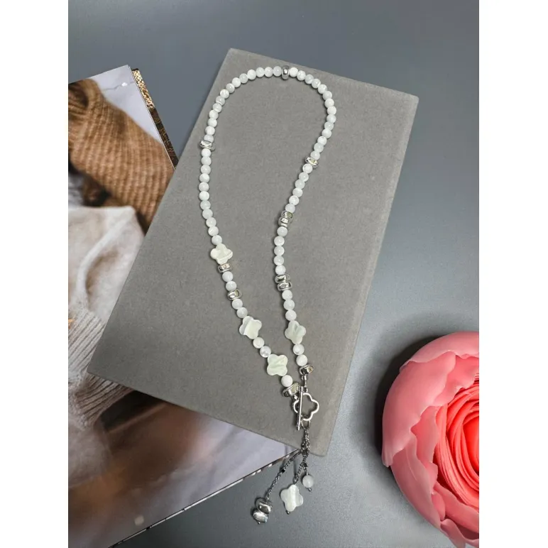 Колье из натурального перламутра и гематита