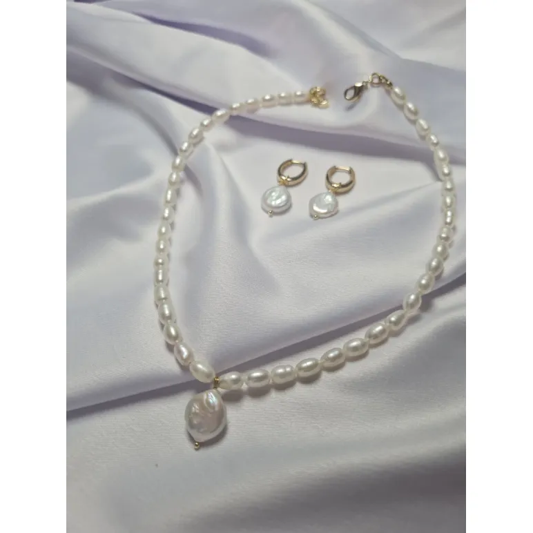 Комплект украшений из натурального жемчуга