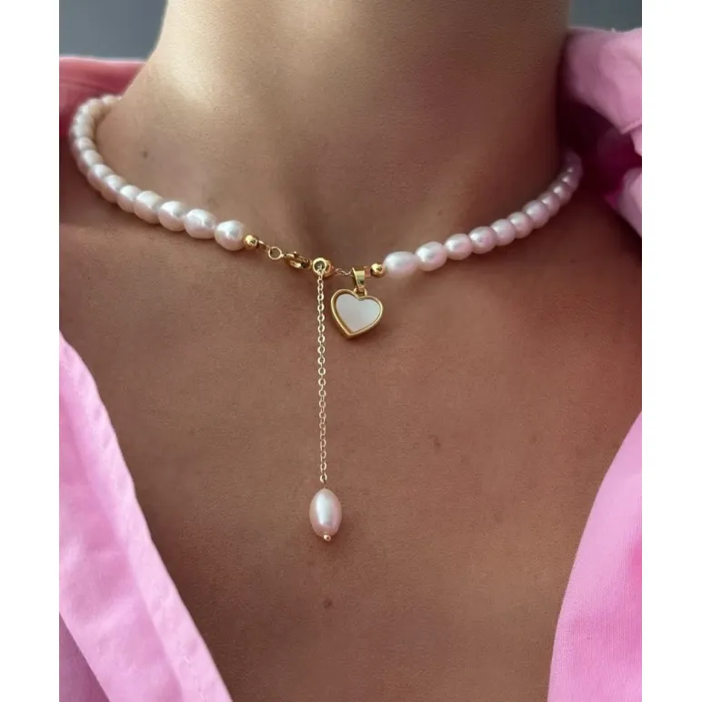 Комплект украшений из натурального жемчуга и подвеской с перламутром