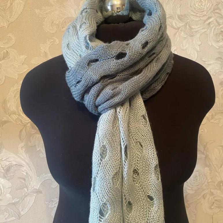 Шарф палантин вязаный