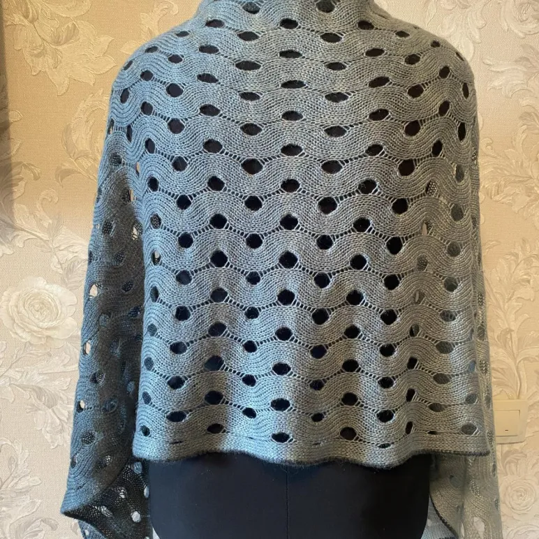 Шарф палантин вязаный