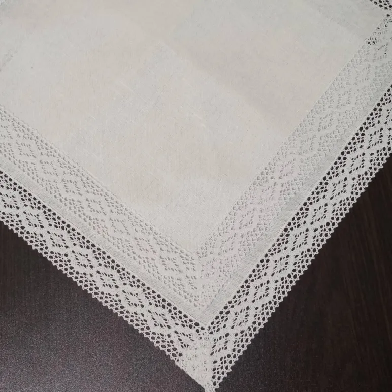 Льняная салфетка 45х45 см с кружевом по краю. Ручной крой. Комплект 4 шт.