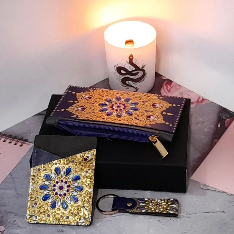 Подарочный набор аксессуаров из натуральной кожи