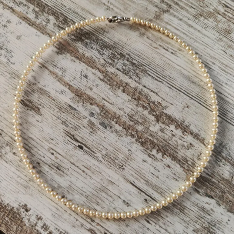 Чокер с жемчугом