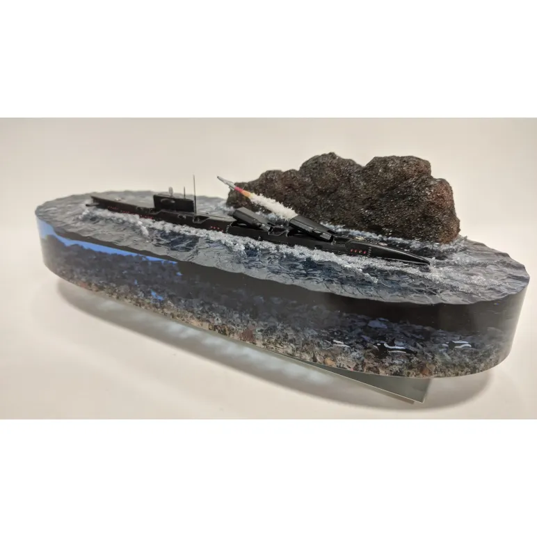 Модель подводной лодки 675 «ECHO-II»