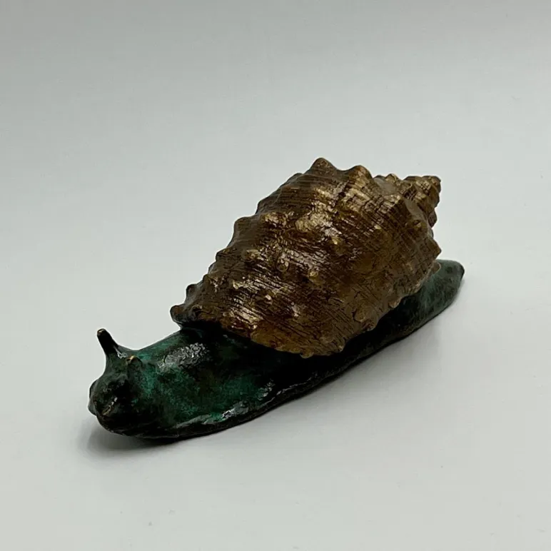 Статуэтка из бронзы Улитка