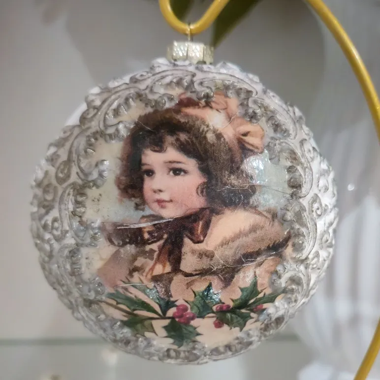 Набор елочных винтажных шаров ручной работы. Декупаж .