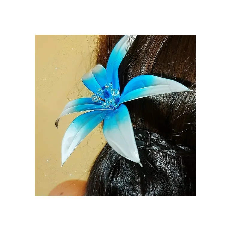 Шпилька "Лилия" витраль