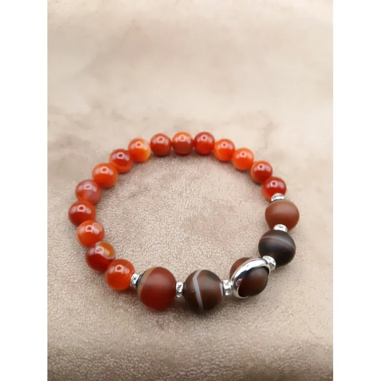 Браслет с сердоликом
