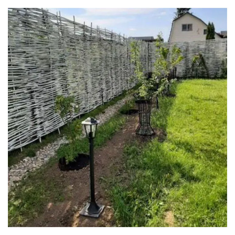 Плетеный заборчик из лозы ивы "Тын"