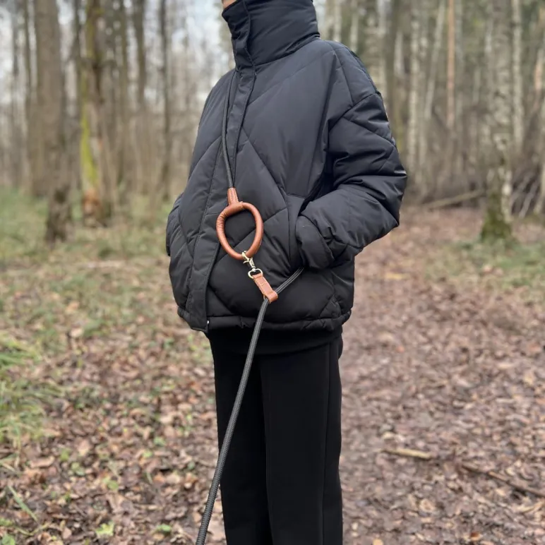 Набор для таксы “ТаксаЛюкс”: кожаная шлейка и поводок-трансформер “Свободные руки”