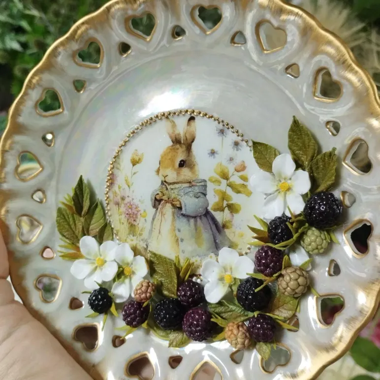 Декоративные блюдца ,тарелка