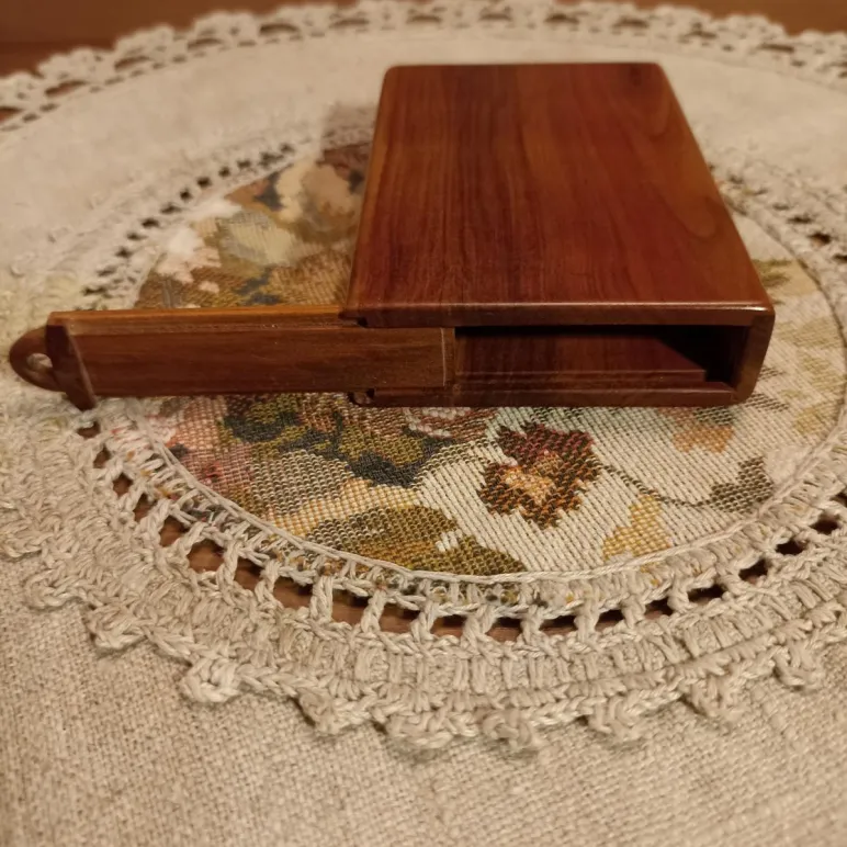 Портсигар оригинальный