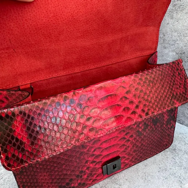 сумка из натуральной кожи питона