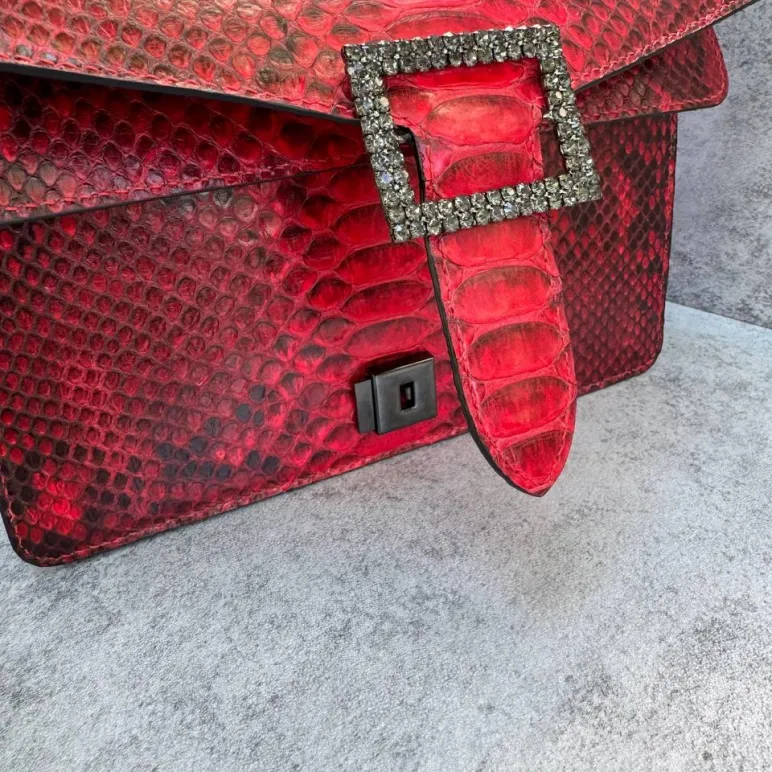 сумка из натуральной кожи питона