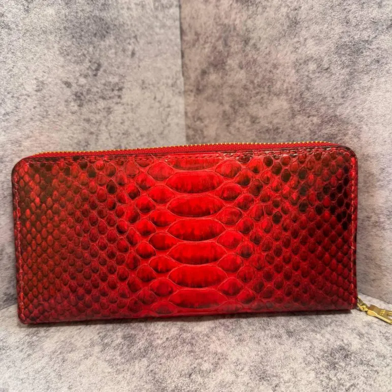 Кошелек из натуральной кожи питона