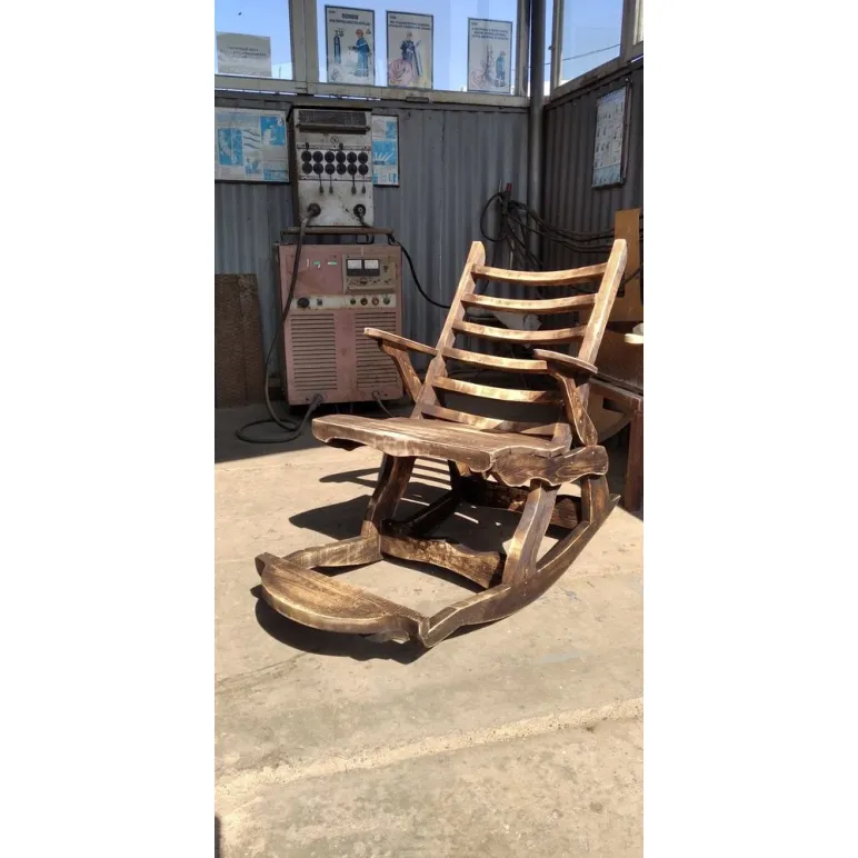 КРЕСЛО -КАЧАЛКА ИЗ МАССИВА СОСНЫ Кресло -качалка из массива сосны