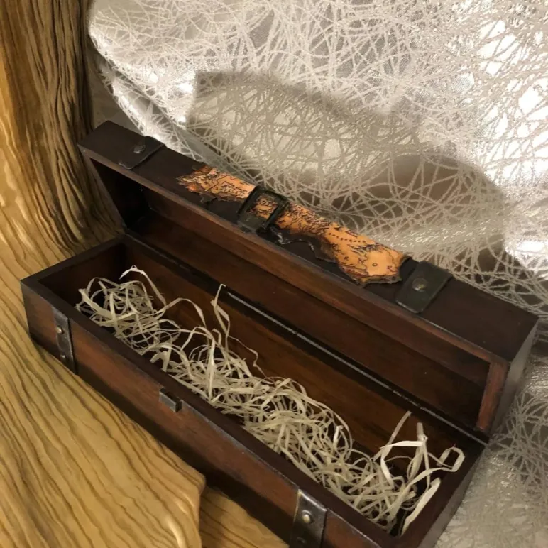 КОРОБКА ПОД БУТЫЛКУ Коробка под бутылку