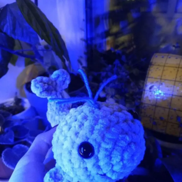 Мишка вязаный