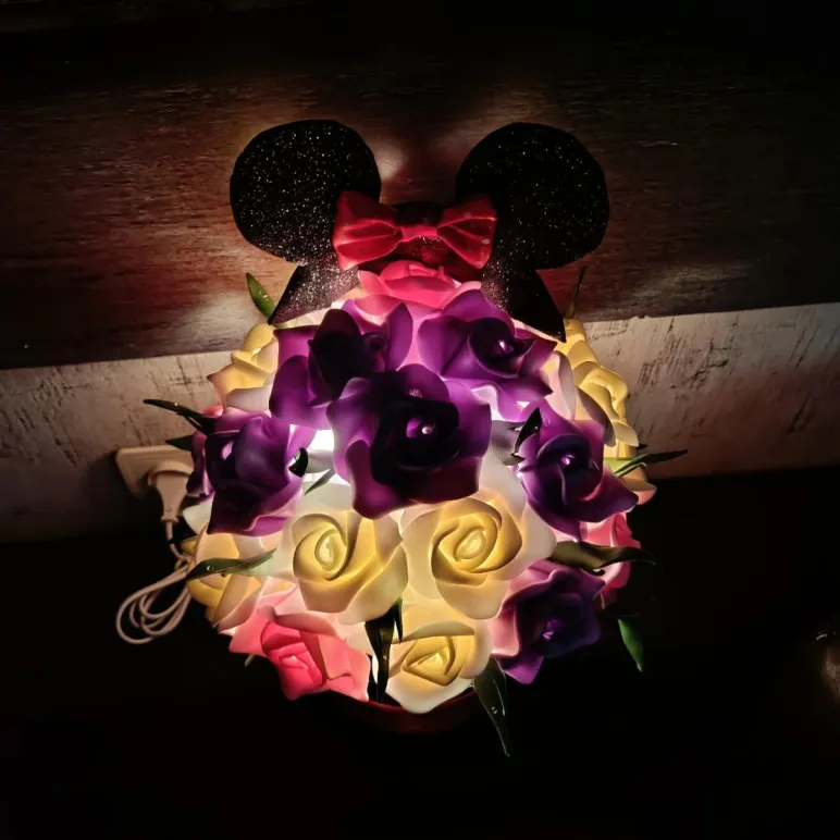 Светильник из изолона - ночник Микки