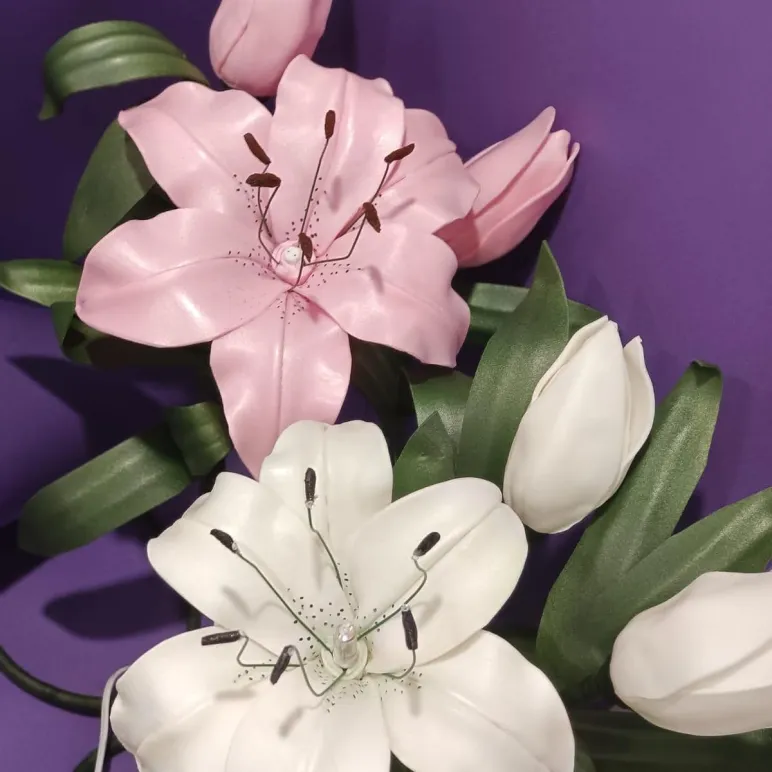 Светильник лилия ручной работы