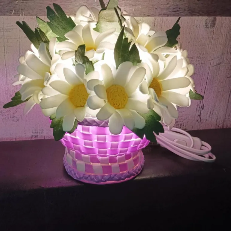 Светильник букет Ромашек в сиреневой корзинке