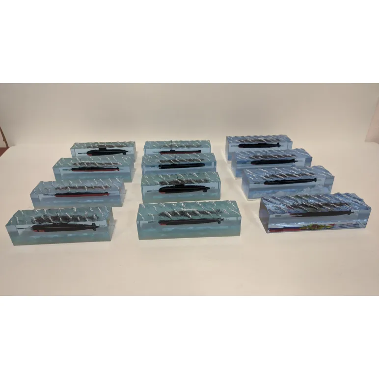 Сувенир ПЛ с торпедной атакой. Подводная лодка