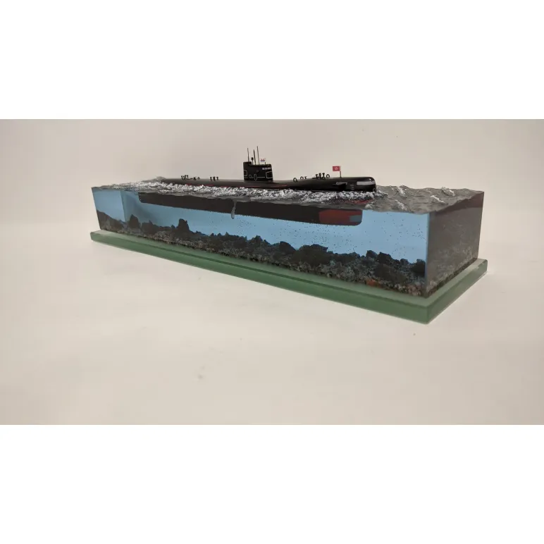 МОДЕЛЬ ДЭПЛ 641Б "СОМ". ПОДВОДНАЯ ЛОДКА Модель ДЭПЛ 641Б "Сом". Подводная лодка