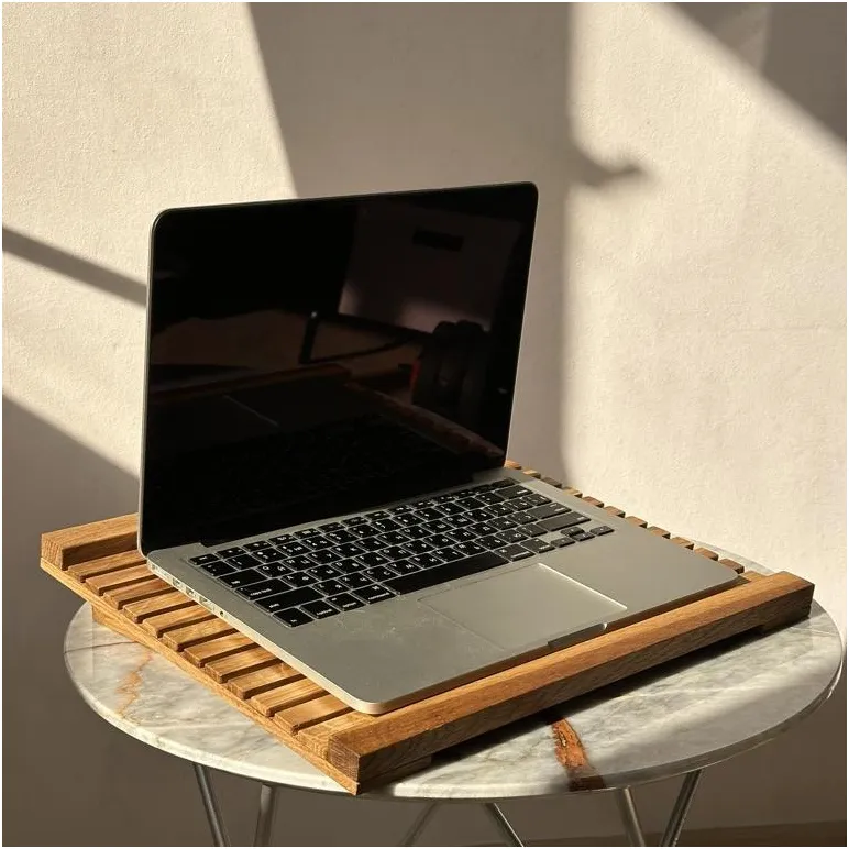 Подставка под ноутбук