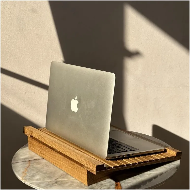 Подставка под ноутбук