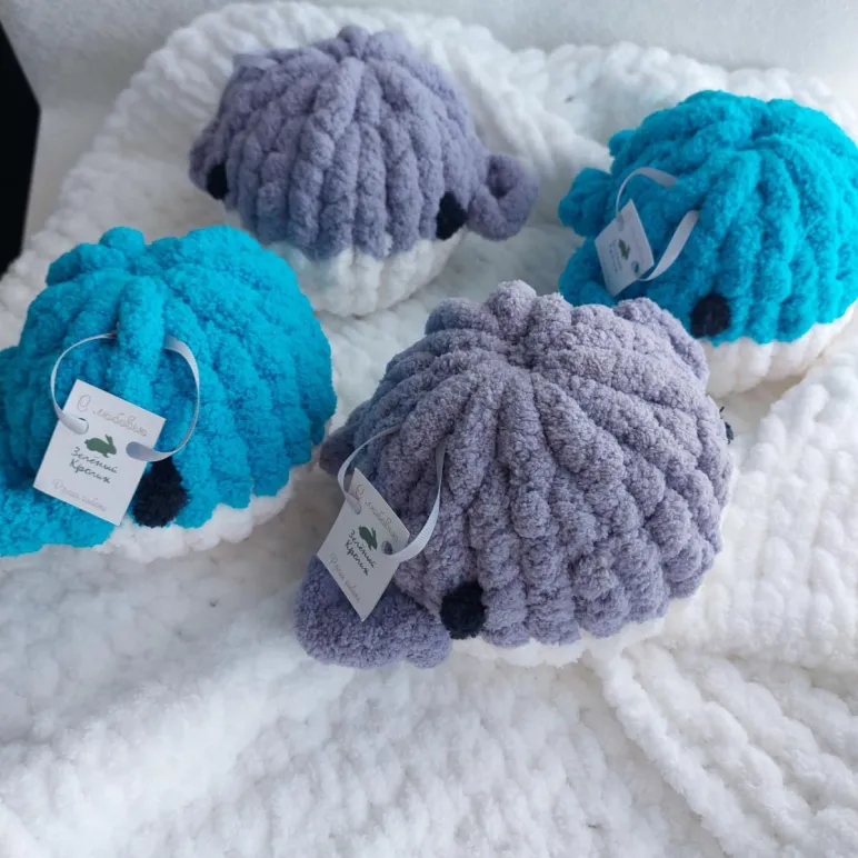 Голубой китёнок Том и серый Билл