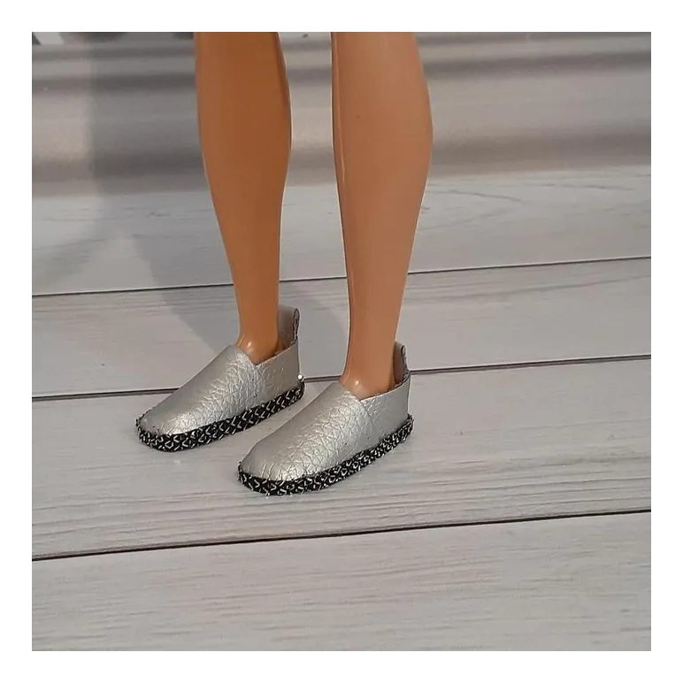 Обувь для куклы Кен.