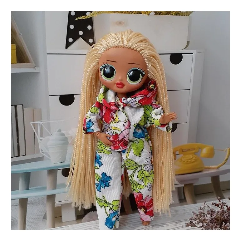Одежда и обувь для кукол Лол OMG