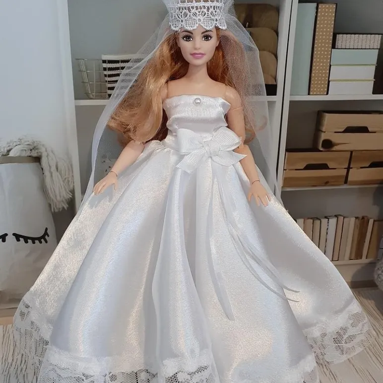 Свадебное платье для Барби пышечка.